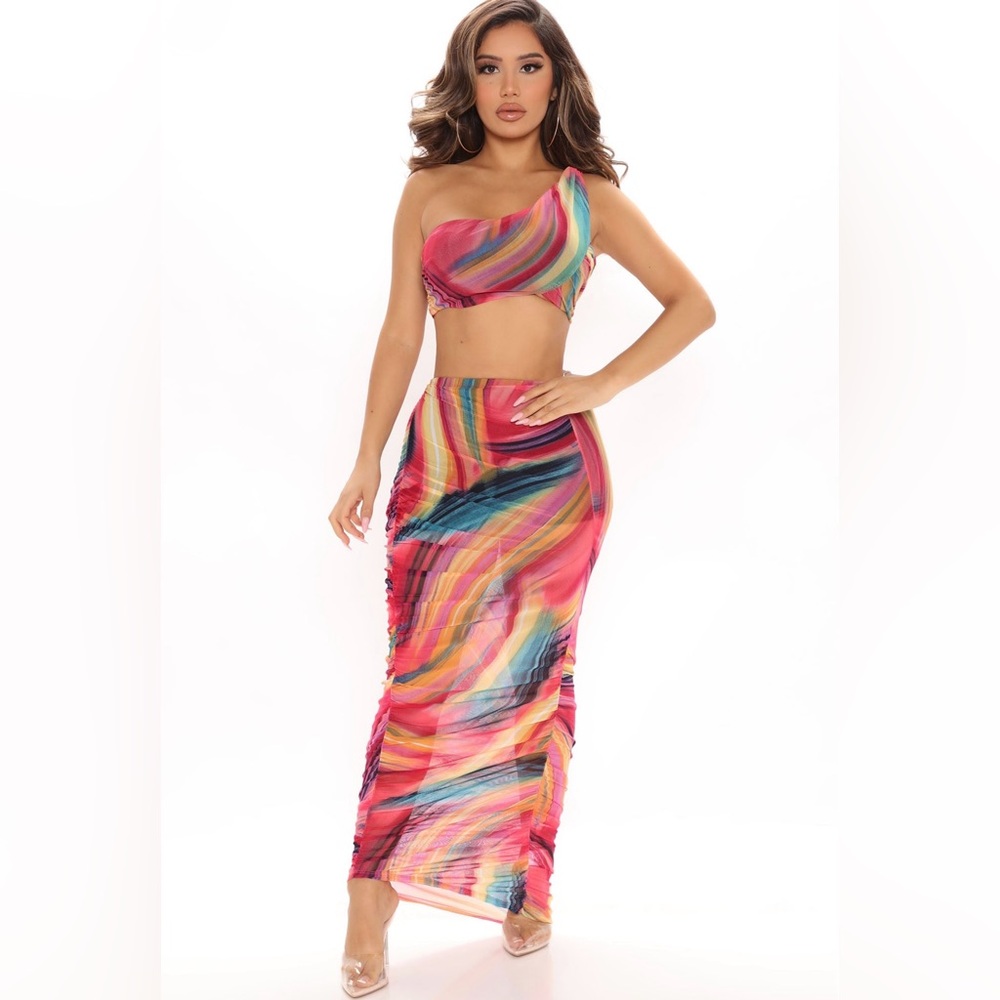 Fashion Nova Real And True Mesh Two-Piece Crop Top & Skirt Set - Pink - Size XL
